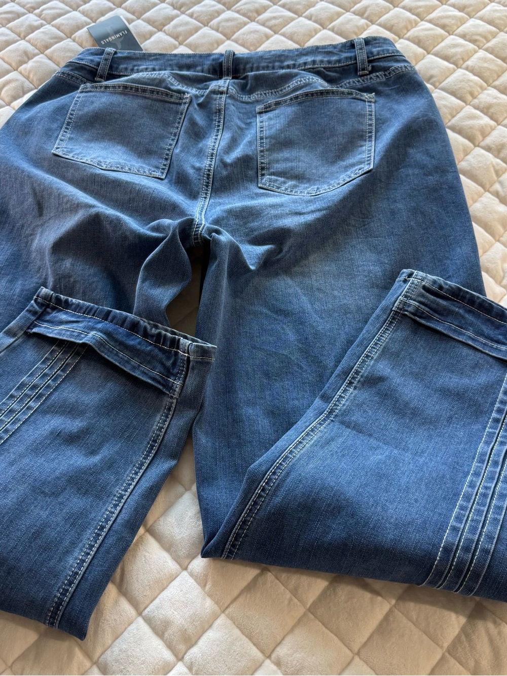 NWT Flamingals Medium Wash Pintuck Front Seam Straight Leg Jeans Size 2XL - Picture 6 of 14